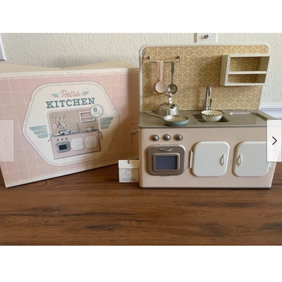Maileg Other - Maileg® Large Retro Metal Kitchen - Powder Pink with Box and All Accessories